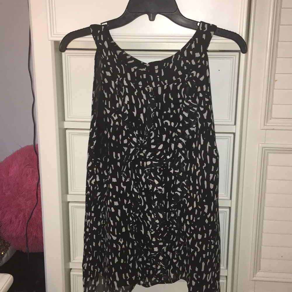 Merona - Ruffled Black & White Sleeveless Top!!